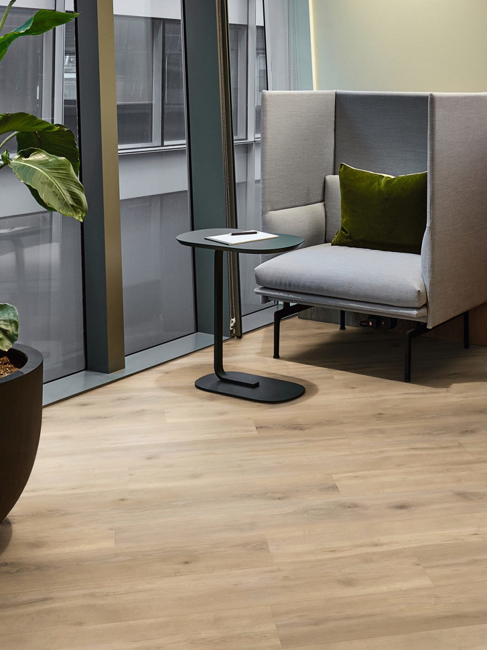 Milliner Oak: Commercial LVT Flooring from the Amtico Spacia